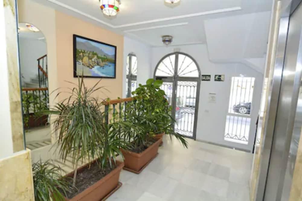 Apartamentos Hc Burriana Playa Nerja Exterior photo