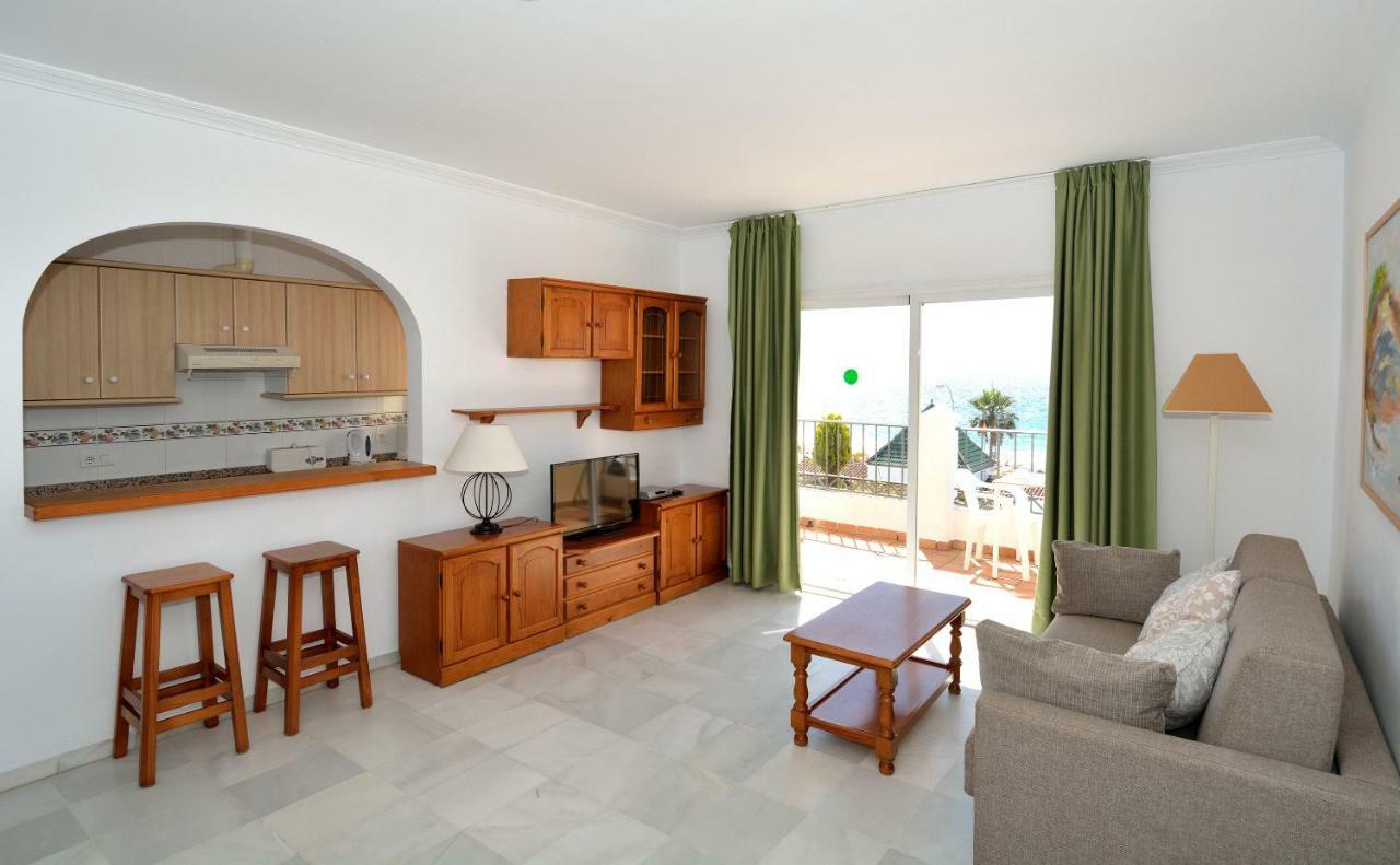 Apartamentos Hc Burriana Playa Nerja Exterior photo