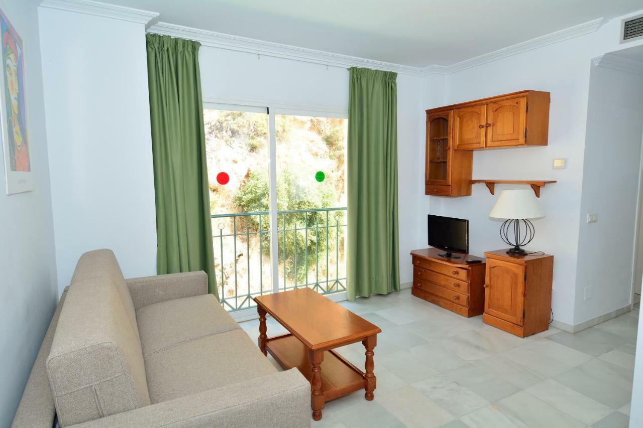 Apartamentos Hc Burriana Playa Nerja Exterior photo